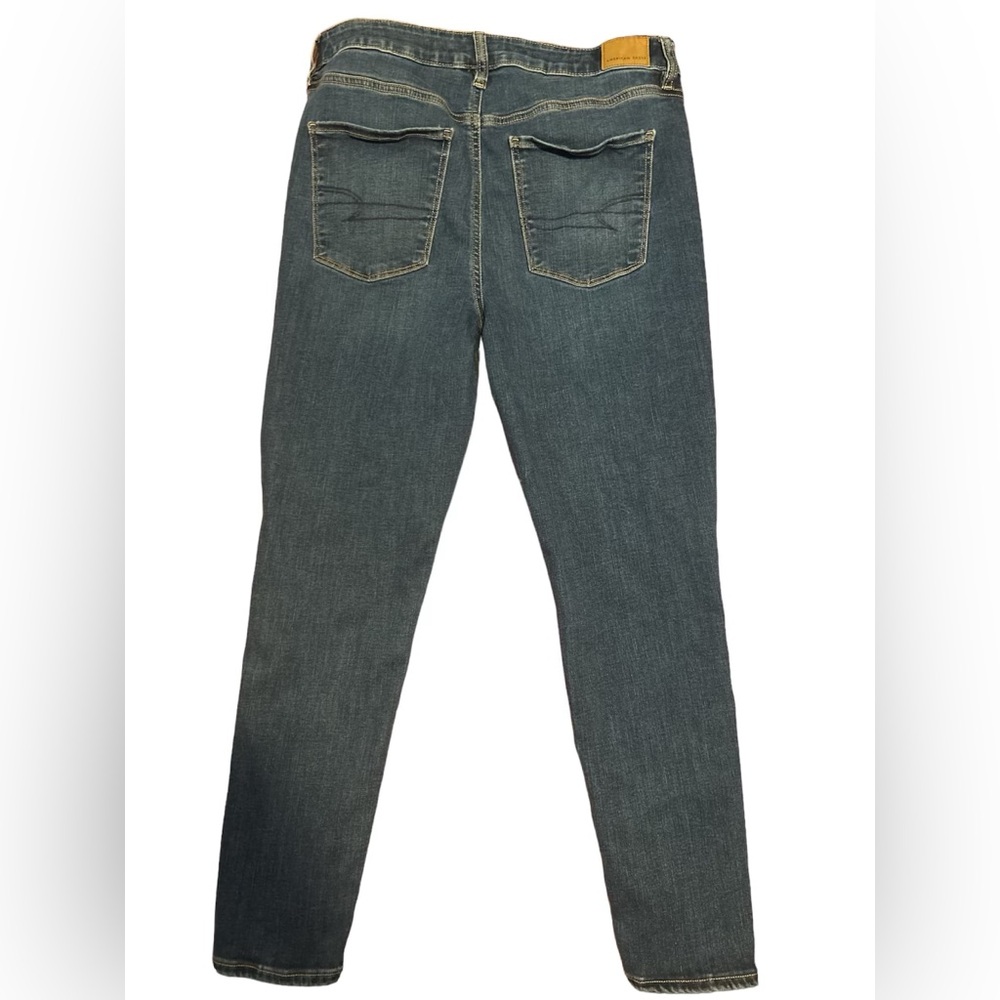 Size 12 American Eagle jeans - Picture 2 of 7